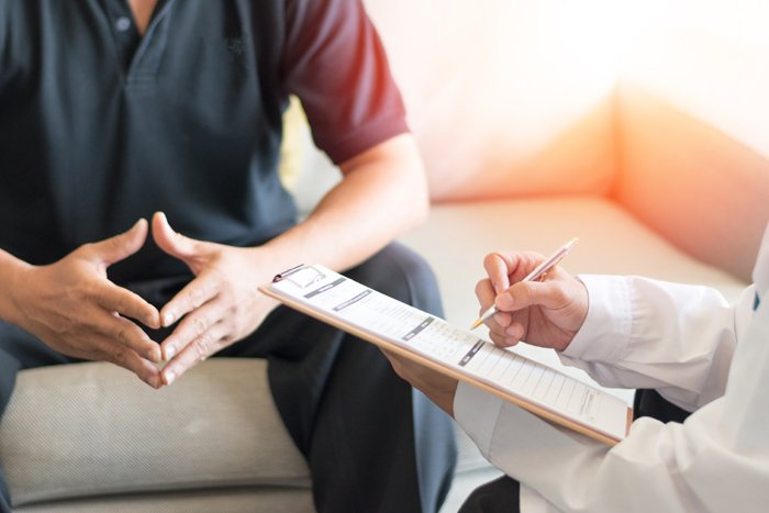 Urologist,Doctor,Giving,Consult,For,Prostate,Problems,To,Patient.,Urologic